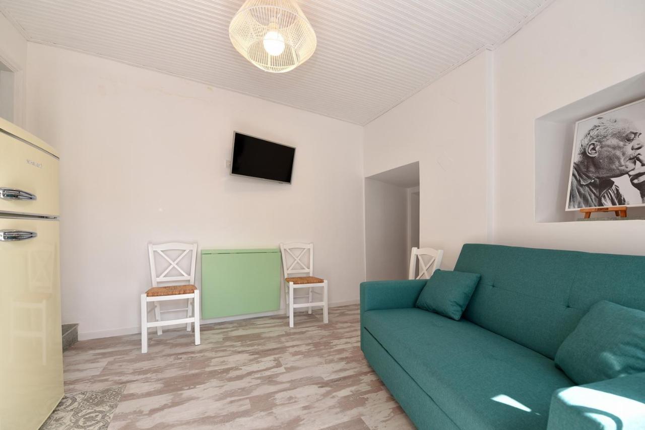 Blue Vorna Apartment อาโนซีรอส ภายนอก รูปภาพ